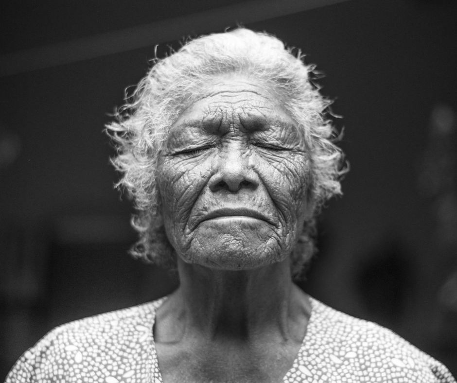 blue_zones_old_woman